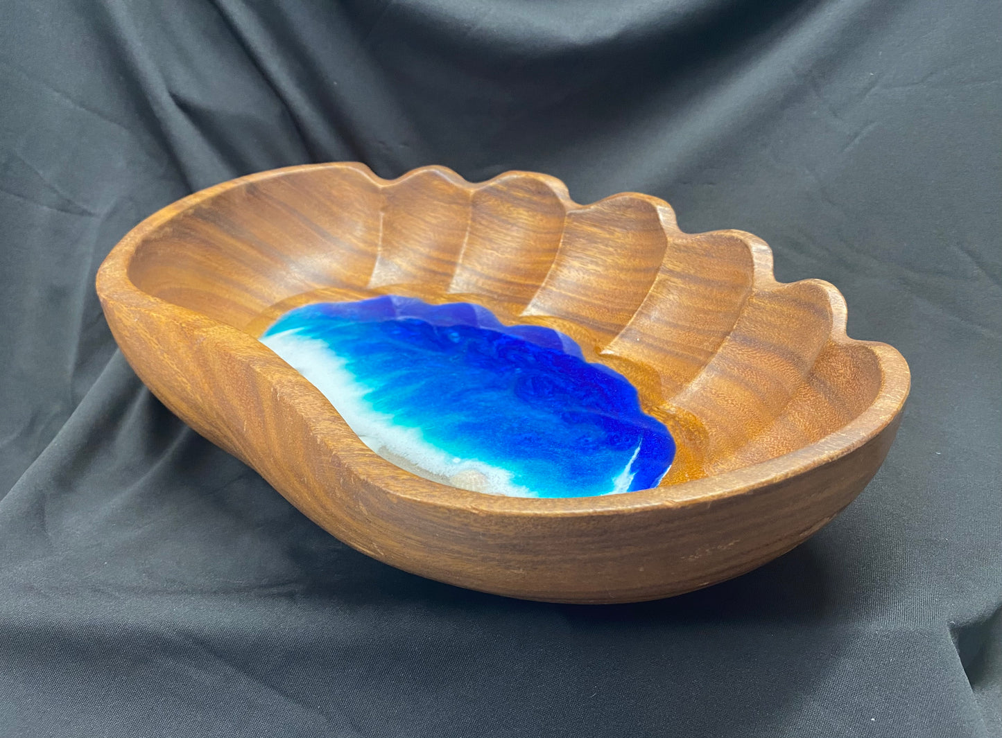 Large Wavy Edged Wooden Bowl