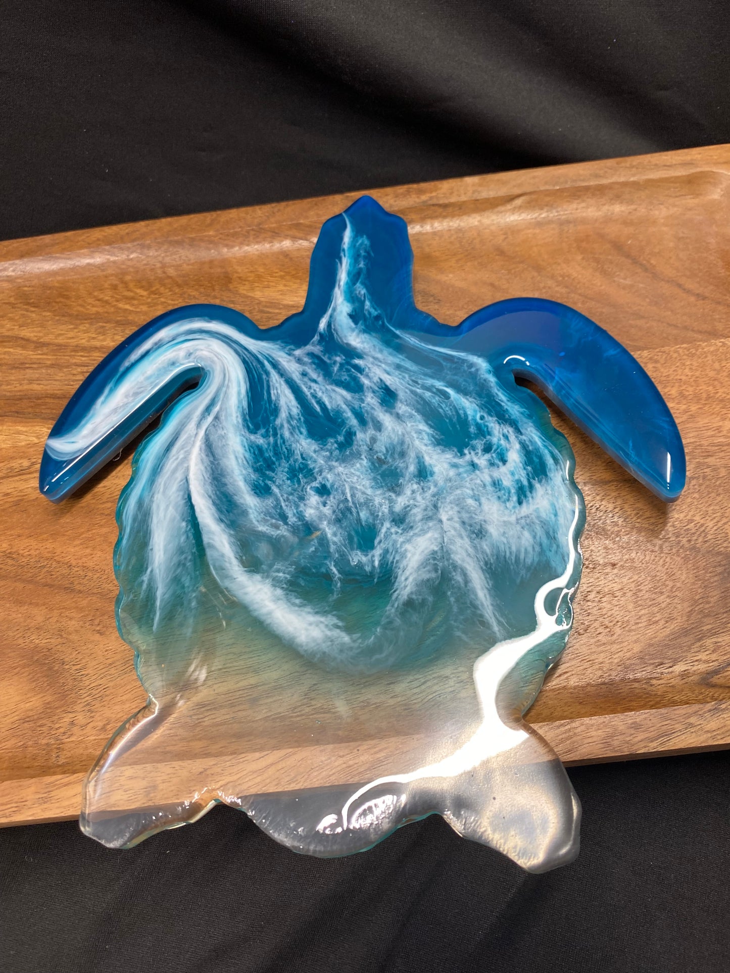 Rouge Wave Ocean Sea Turtle