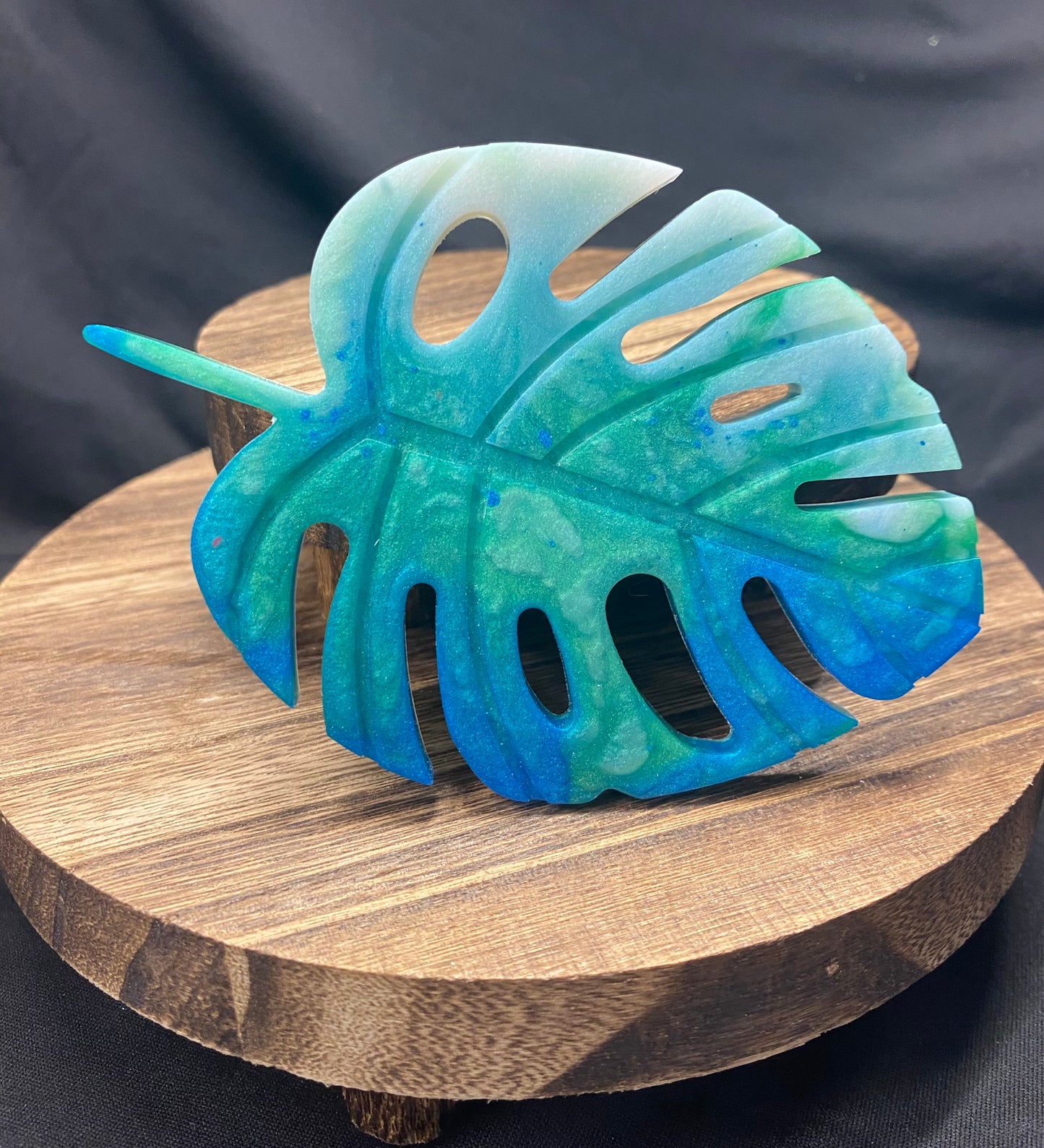 Monstera Leaf Resin Decor Piece