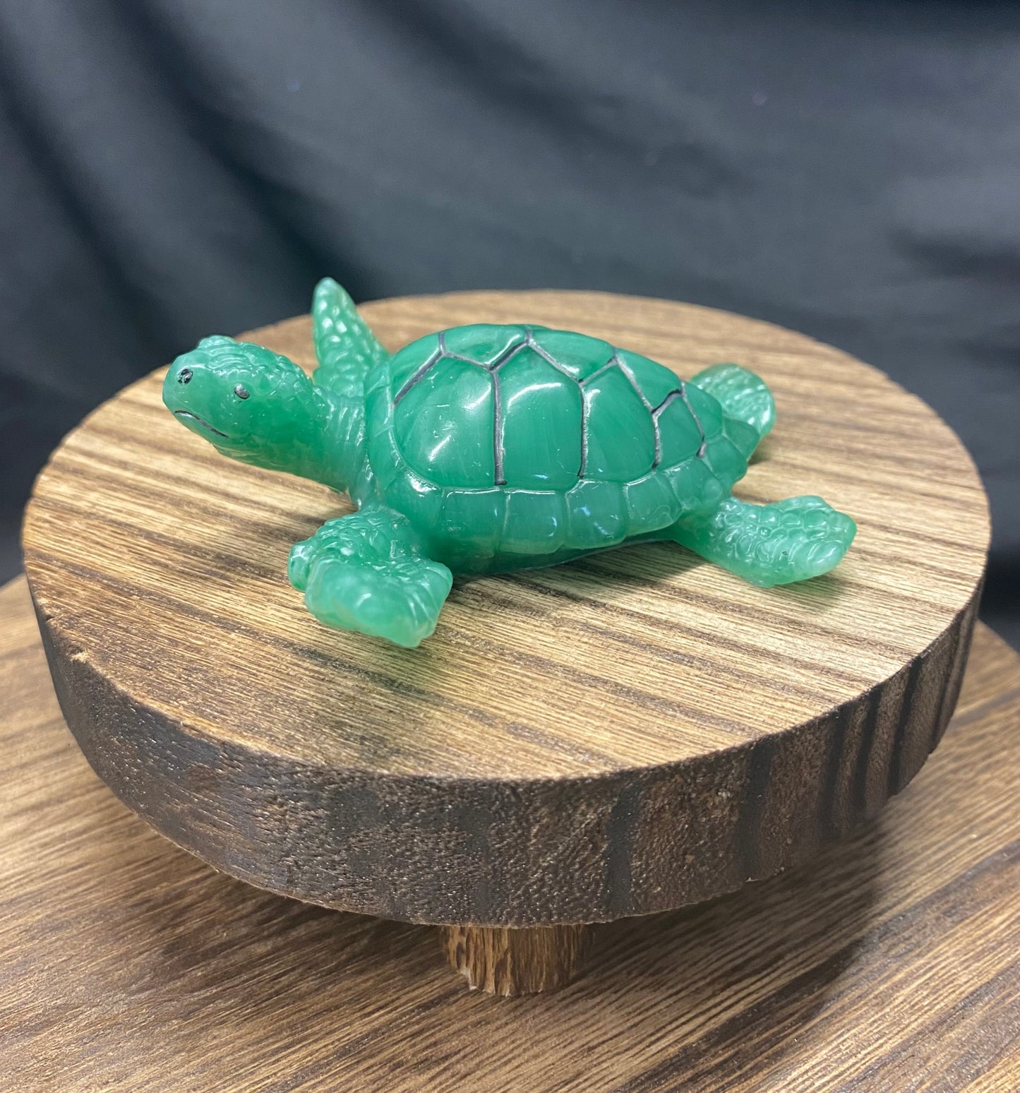 Jade Sea Turtle Figurine