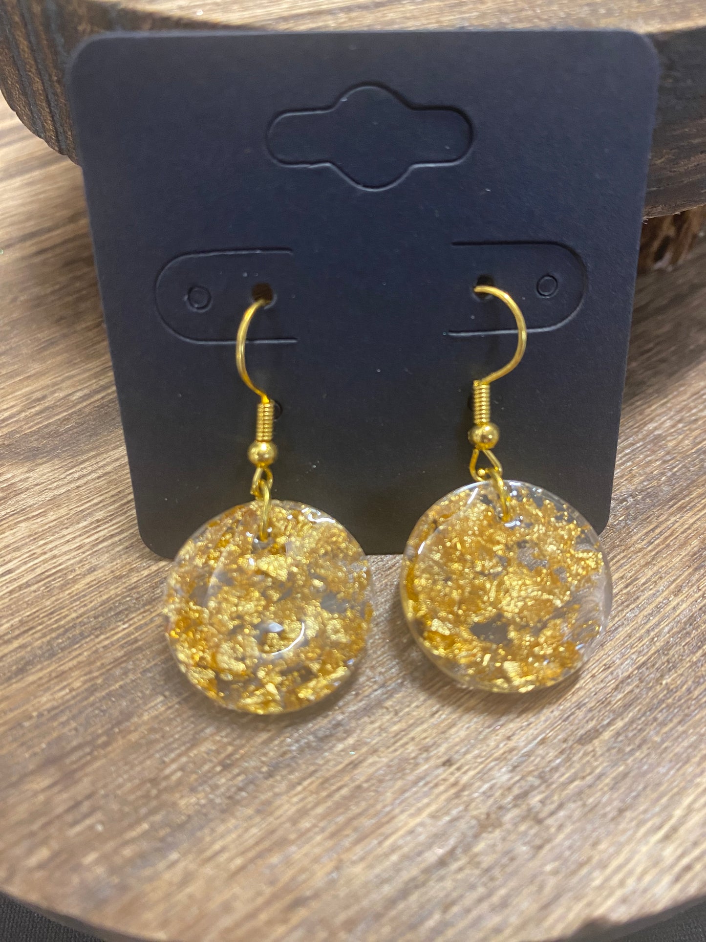 Gold Flake Round Earrings