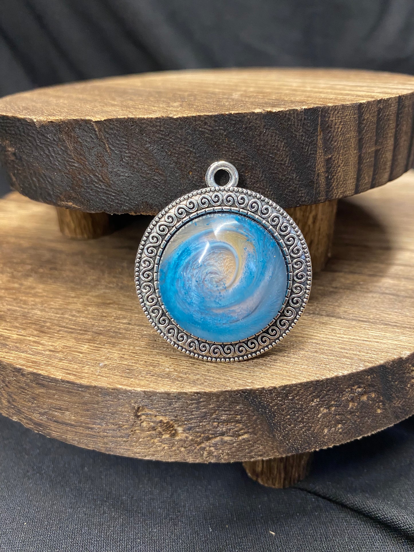 Petri Art Pendant