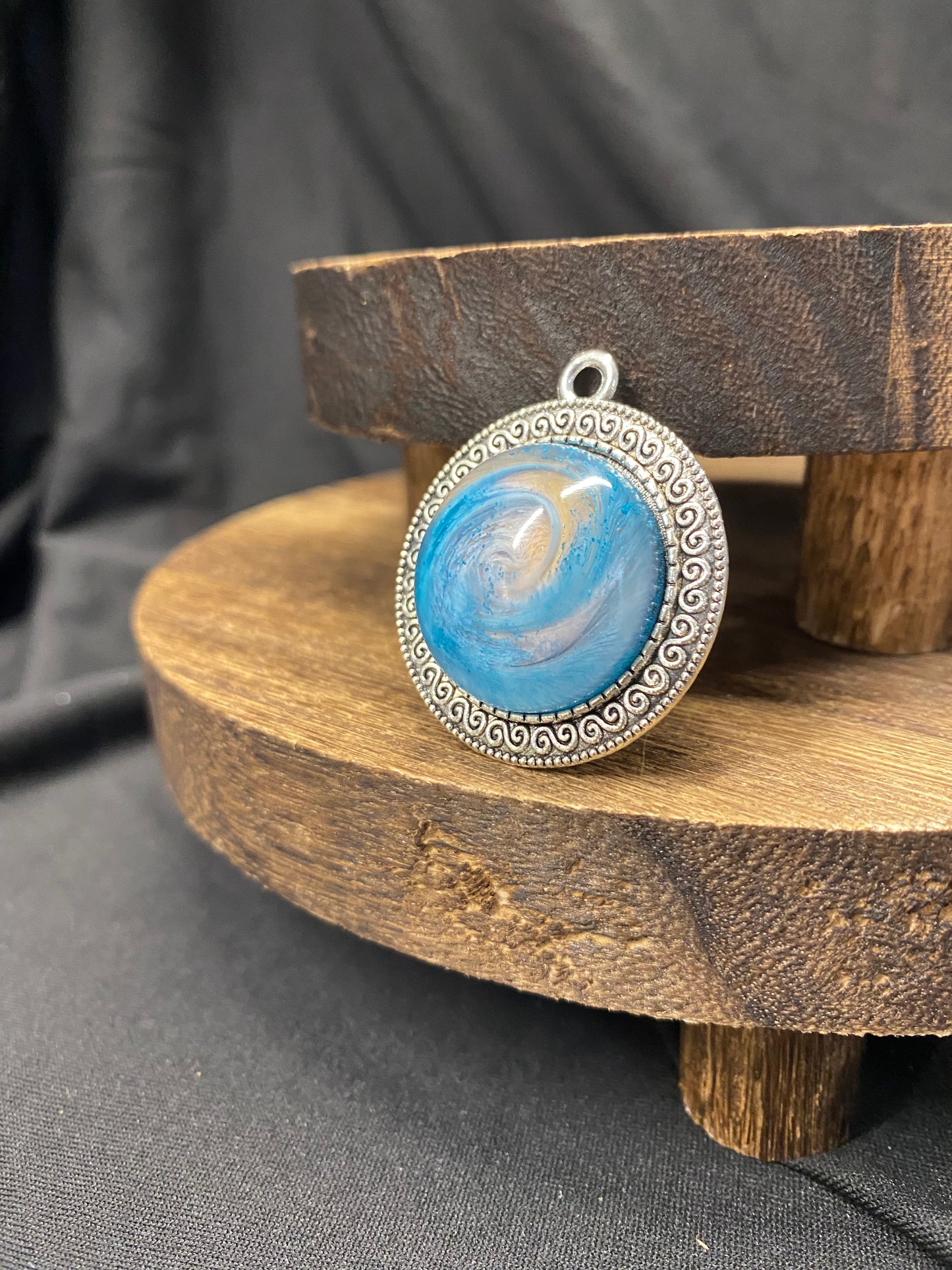 Petri Art Pendant