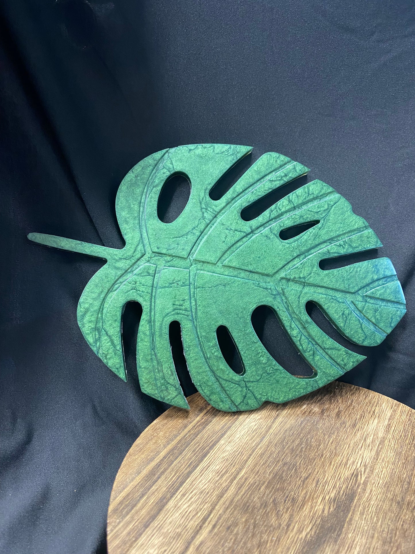 Green Monstera Leaf