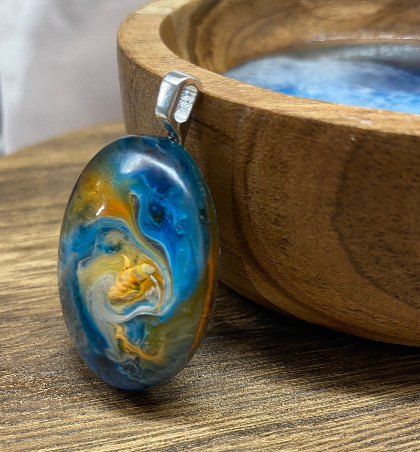 Petri Art Oval Pendant