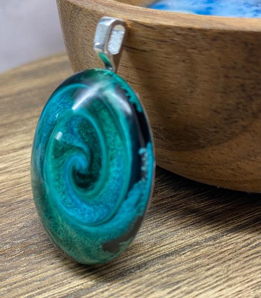 Petri Art Oval Pendant