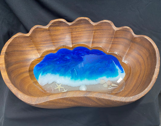 Large Wavy Edged Wooden Bowl