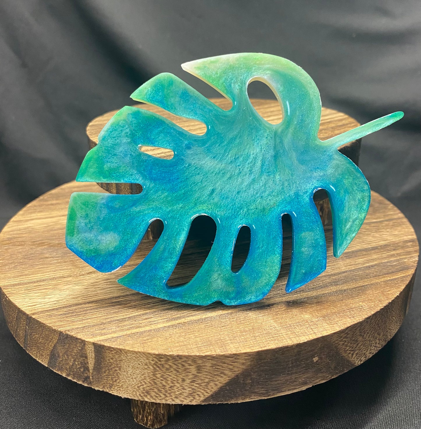 Monstera Leaf Resin Decor Piece
