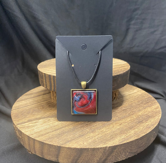 Petri Art Square Pendant